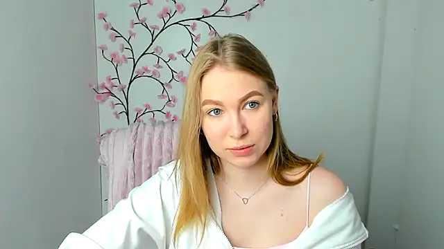 Snapshot of Dana_flowers chatting on 20, 5, 2026 Dana flowers online show from 20, 5, 2026