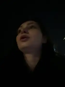 lunalovelee online show from 21, 4, 2026