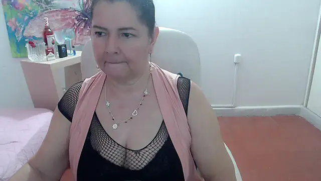 leonela 69 online show from 12, 10, 2025