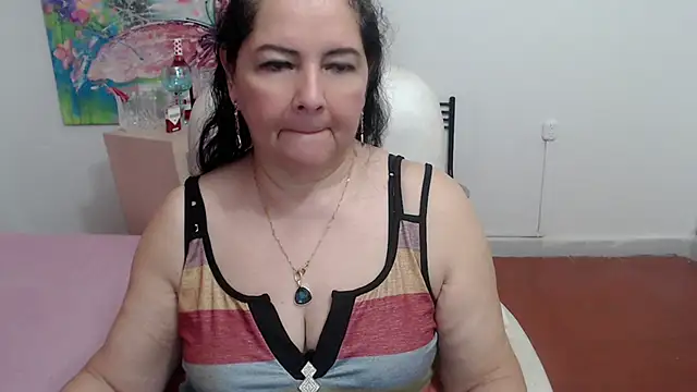 leonela 69 online show from 19, 10, 2025
