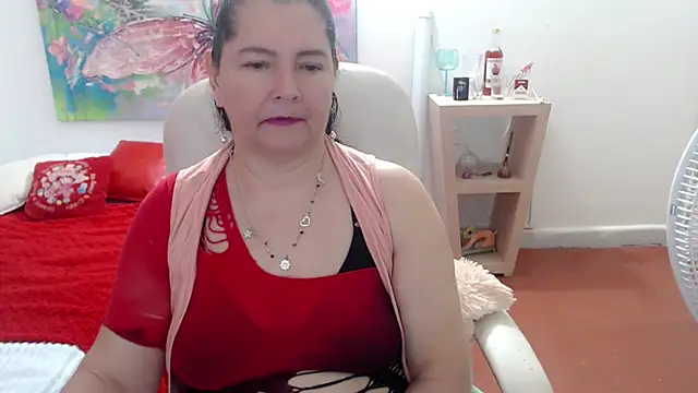 Snapshot of leonela_69 chatting on 4, 12, 2025 leonela 69 online show from 4, 12, 2025