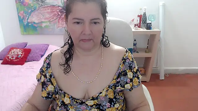 Snapshot of leonela_69 chatting on 7, 1, 2026 leonela 69 online show from 7, 1, 2026