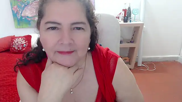 Snapshot of leonela_69 chatting on 3, 2, 2026 leonela 69 online show from 3, 2, 2026