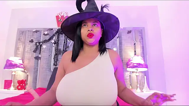 Ciara Benet online show from 18, 10, 2025