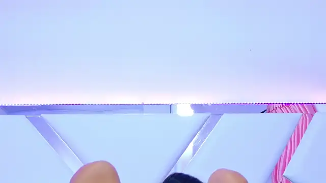 YesyHills online show from 7, 3, 2025