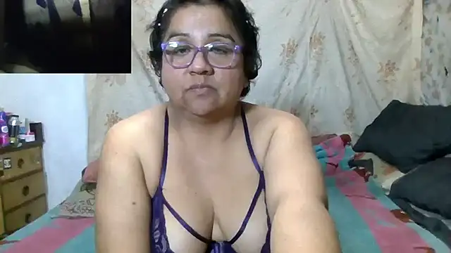 erinadarling79 online show from 25, 7, 2026