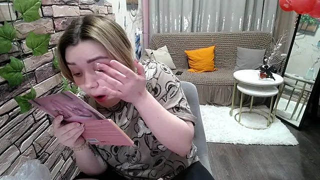 Snapshot of Finna_39 chatting on 21, 2, 2025 Finna 39 online show from 21, 2, 2025