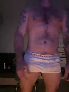 Snapshot of AlexFuck_79 chatting on 26, 2, 2025 AlexFuck 79 online show from 26, 2, 2025