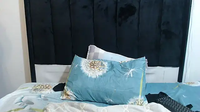 Snapshot of ComeHaveaTask chatting on 9, 3, 2025 ComeHaveaTask online show from 9, 3, 2025