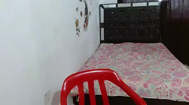 Snapshot of Megan_liz chatting on 21, 2, 2025 Megan liz online show from 21, 2, 2025