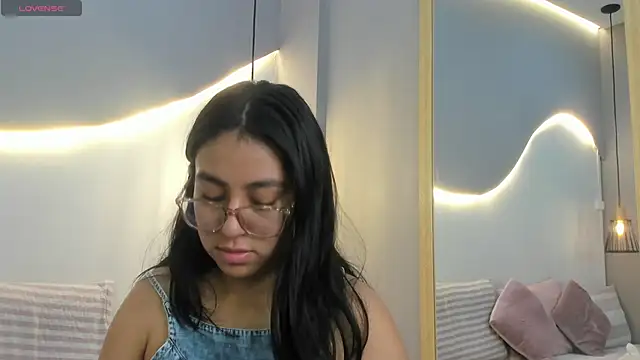 lucelly 15 online show from 18, 1, 2026