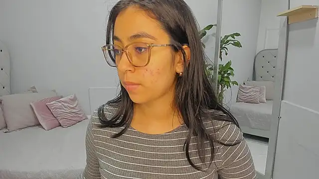 lucelly 15 online show from 28, 2, 2026