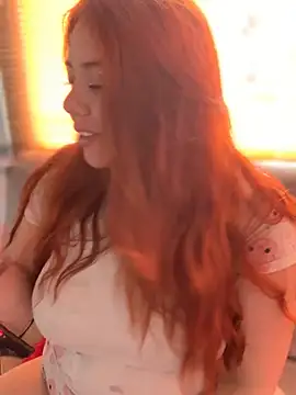 Snapshot of _ivyginger chatting on 24, 2, 2025 ivyginger online show from 24, 2, 2025