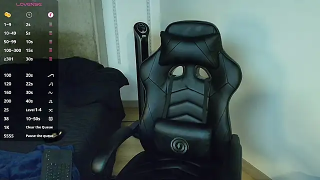 Snapshot of kevin_jef chatting on 13, 2, 2026 kevin jef online show from 13, 2, 2026