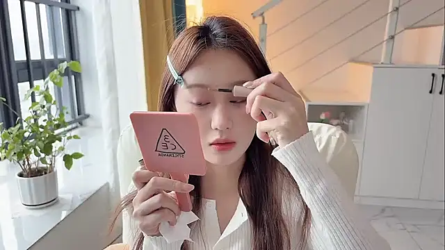 Cassie-20 online show from 20, 11, 2025