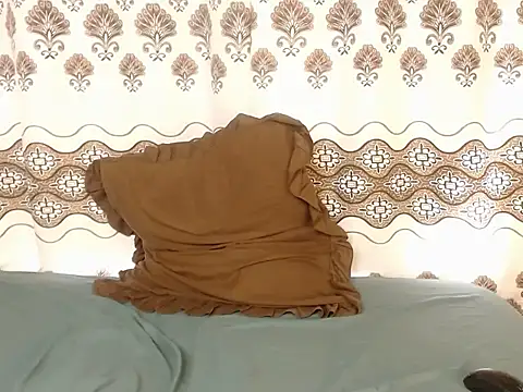 Karishma99  online show from 16, 4, 2026