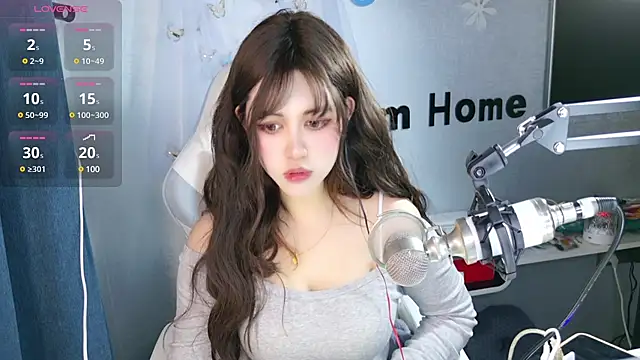 Snapshot of hanhan-baby chatting on 18, 2, 2025 hanhan-baby online show from 18, 2, 2025