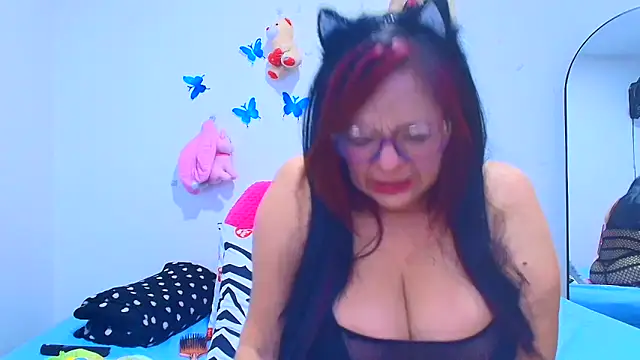 Snapshot of Veronica_Milf1 chatting on 23, 3, 2025 Veronica Milf1 online show from 23, 3, 2025