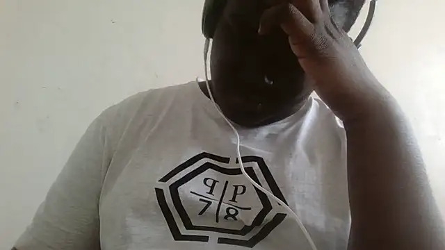 Snapshot of Akawsijunior21 chatting on 28, 2, 2025 Akawsijunior21 online show from 28, 2, 2025