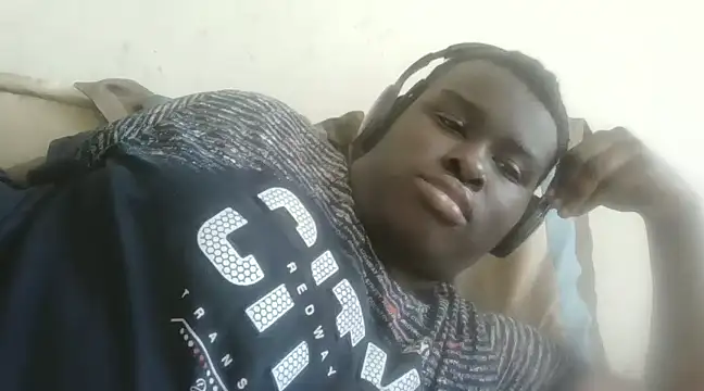 Snapshot of Akawsijunior21 chatting on 3, 3, 2025 Akawsijunior21 online show from 3, 3, 2025