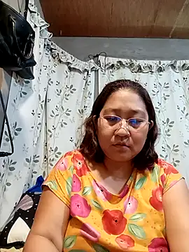 hotchubby88 online show from 4, 10, 2025