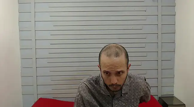 JhonTorres018 online show from 1, 3, 2025