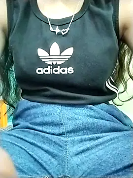 Snapshot of Aaradhna-hoy chatting on 2, 3, 2025 Aaradhna-hoy online show from 2, 3, 2025