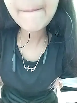 Snapshot of Aaradhna-hoy chatting on 8, 3, 2025 Aaradhna-hoy online show from 8, 3, 2025