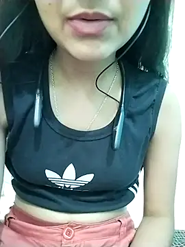 Snapshot of Aaradhna-hoy chatting on 8, 3, 2025 Aaradhna-hoy online show from 8, 3, 2025