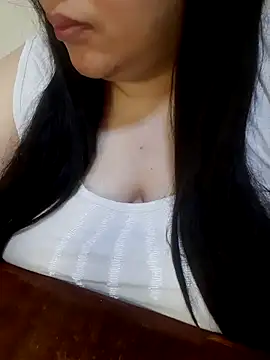 Snapshot of maya_seexy chatting on 12, 3, 2025 maya seexy online show from 12, 3, 2025