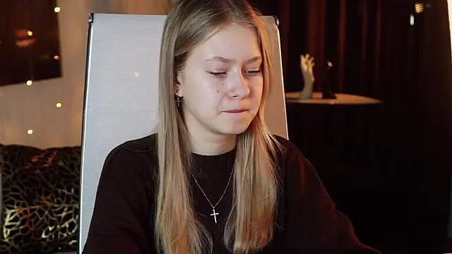 EveMundie online show from 17, 4, 2026