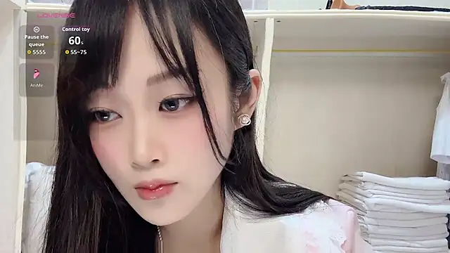 yueyue2003 online show from 26, 6, 2026