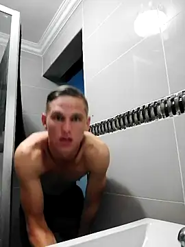 Ruanie online show from 15, 4, 2026