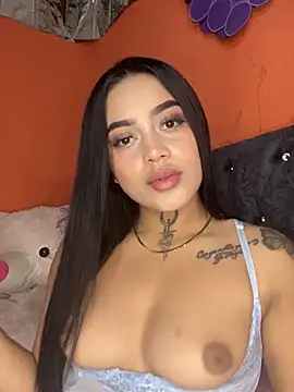 Emily sharlot online show from 24, 11, 2025