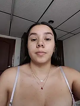Snapshot of EmmaSulivan chatting on 16, 7, 2026 EmmaSulivan online show from 16, 7, 2026