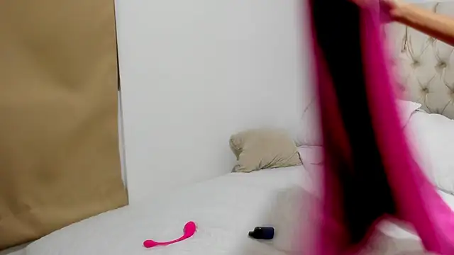 Snapshot of Hotcouple1_Xx chatting on 11, 3, 2025 Hotcouple1 Xx online show from 11, 3, 2025