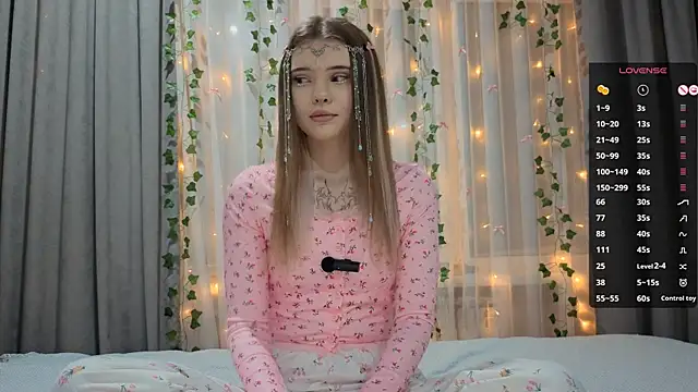 CarolinePepper online show from 9, 1, 2026