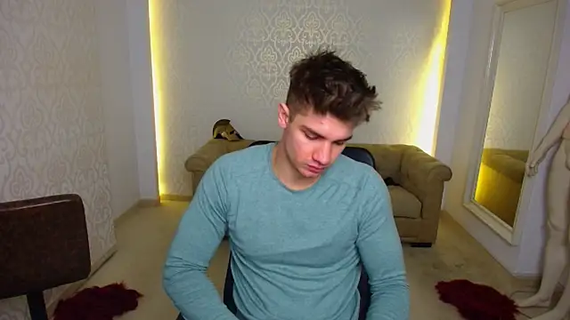 MaxKaiden online show from 18, 1, 2026