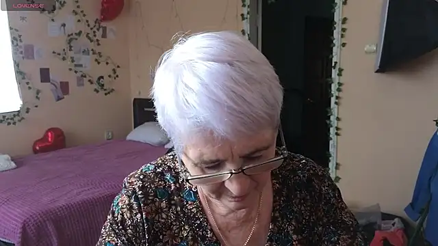 Sandra Snowflake online show from 5, 6, 2026