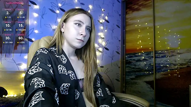 Snapshot of Ivy_dean chatting on 4, 3, 2025 Ivy dean online show from 4, 3, 2025