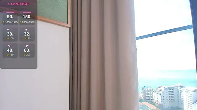 Snapshot of minamoons chatting on 3, 10, 2025 minamoons online show from 3, 10, 2025