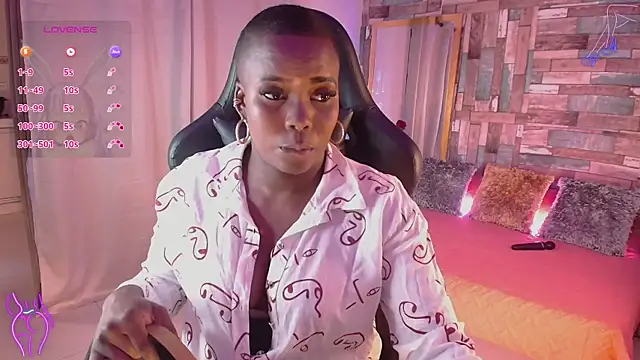 DashaSousaa online show from 16, 10, 2025