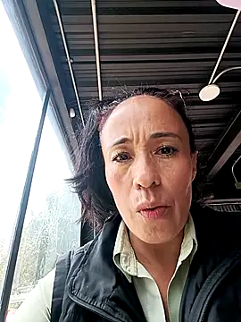 Coeur de luxure online show from 8, 4, 2026