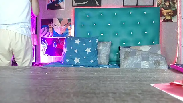 LiamAndrewzz online show from 18, 4, 2026