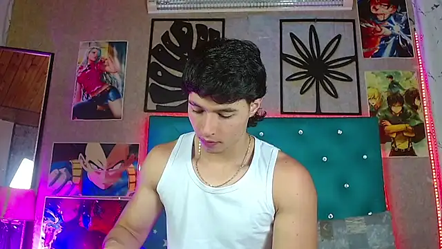 LiamAndrewzz online show from 19, 5, 2026