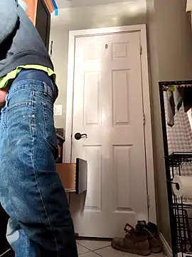 Snapshot of QueenM3 chatting on 27, 2, 2025 QueenM3 online show from 27, 2, 2025