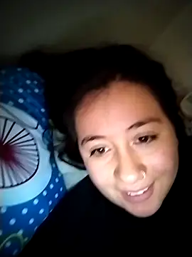 Snapshot of sweetie__annieee chatting on 8, 10, 2025 sweetie annieee online show from 8, 10, 2025
