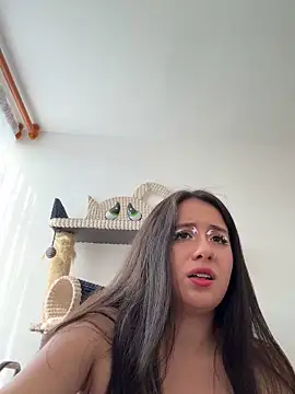 sweetie  annieee online show from 3, 4, 2026