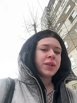 AlishaPrettyBlade online show from 21, 3, 2026