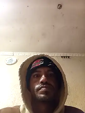 Snapshot of Quint3n chatting on 13, 3, 2026 Quint3n online show from 13, 3, 2026